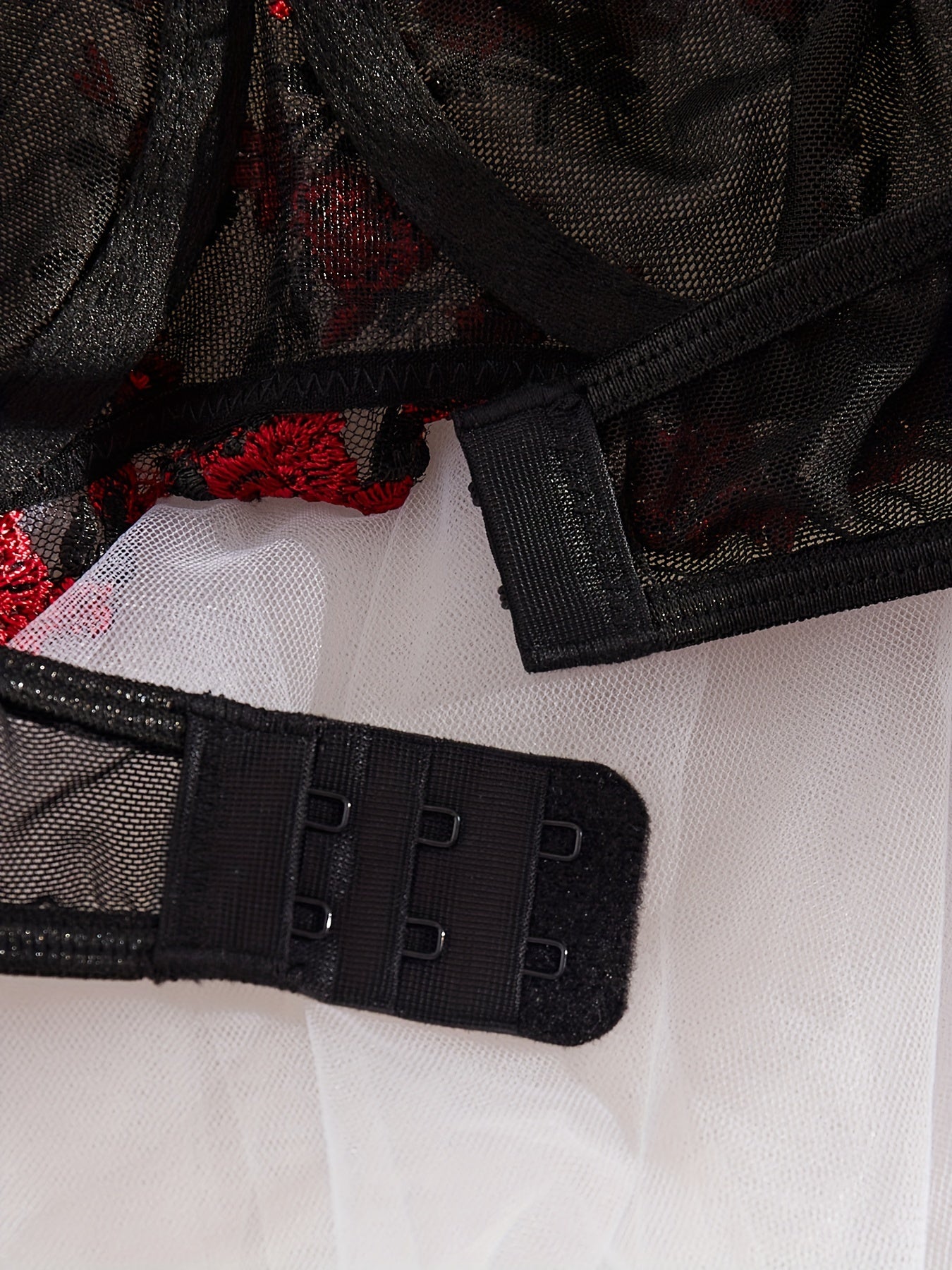 Women's Lace Seductive Lingerie Set with Adjustable Straps and Floral Design