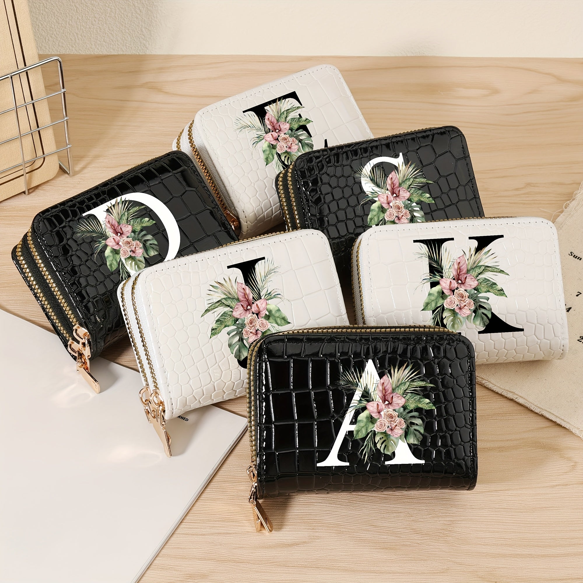 Cartera para tarjetas de crédito para mujer con estampado floral de letras, negro y blanco, gran capacidad, con cremallera y textura de cocodrilo en PU