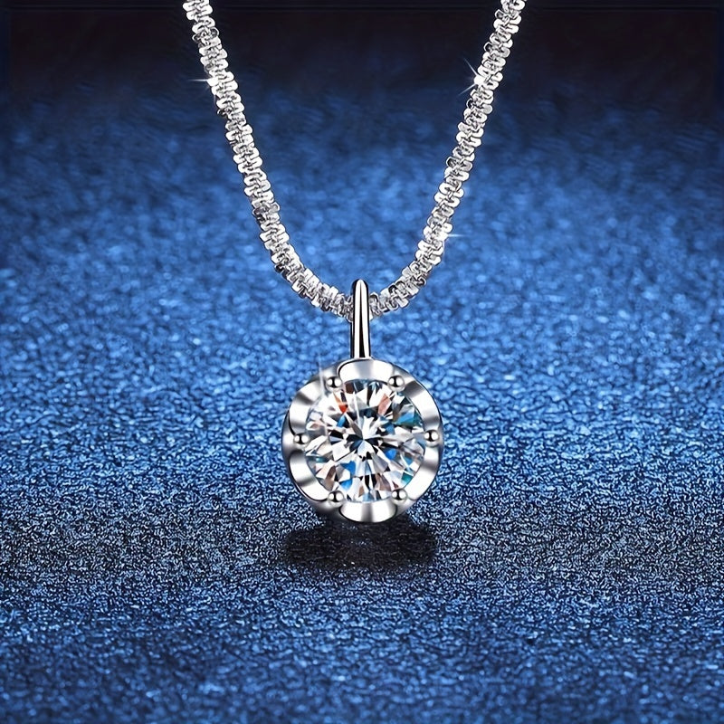 Zamonaviy 925 Sterling Silver Moissanite Pendant Necklace - Yorqin Taxtali Dizayni bilan, Har kuni yoki Rasmiy Kiyimlar uchun Mos, 14-fevral yoki Onalar Kuni sovg'asi uchun ajoyib