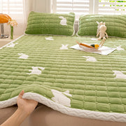 1- dona qulay sut fleece qoplamali yostiq usti, barcha mavsumlar uchun yuviladigan, yotoq va mehmonxonalar uchun