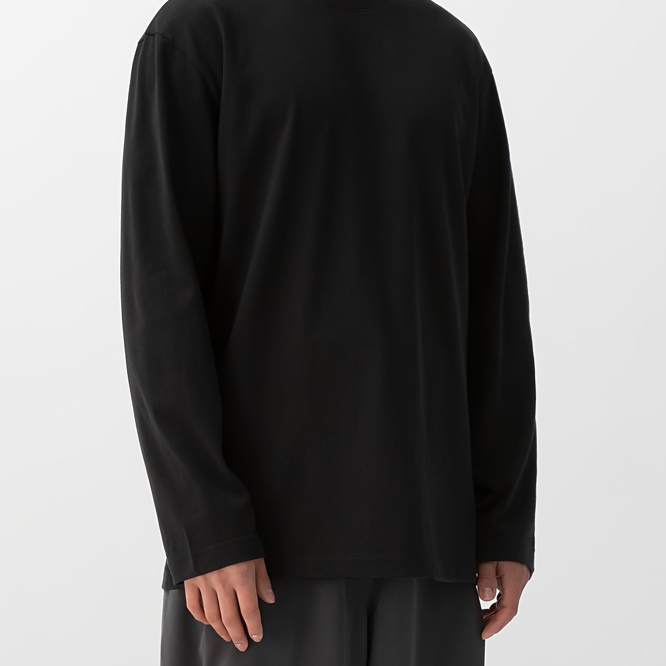 Erkaklar uchun 100% paxta termal uzun qo'ltiq ko'ylak, yumshoq bo'yin, oddiy kesim.