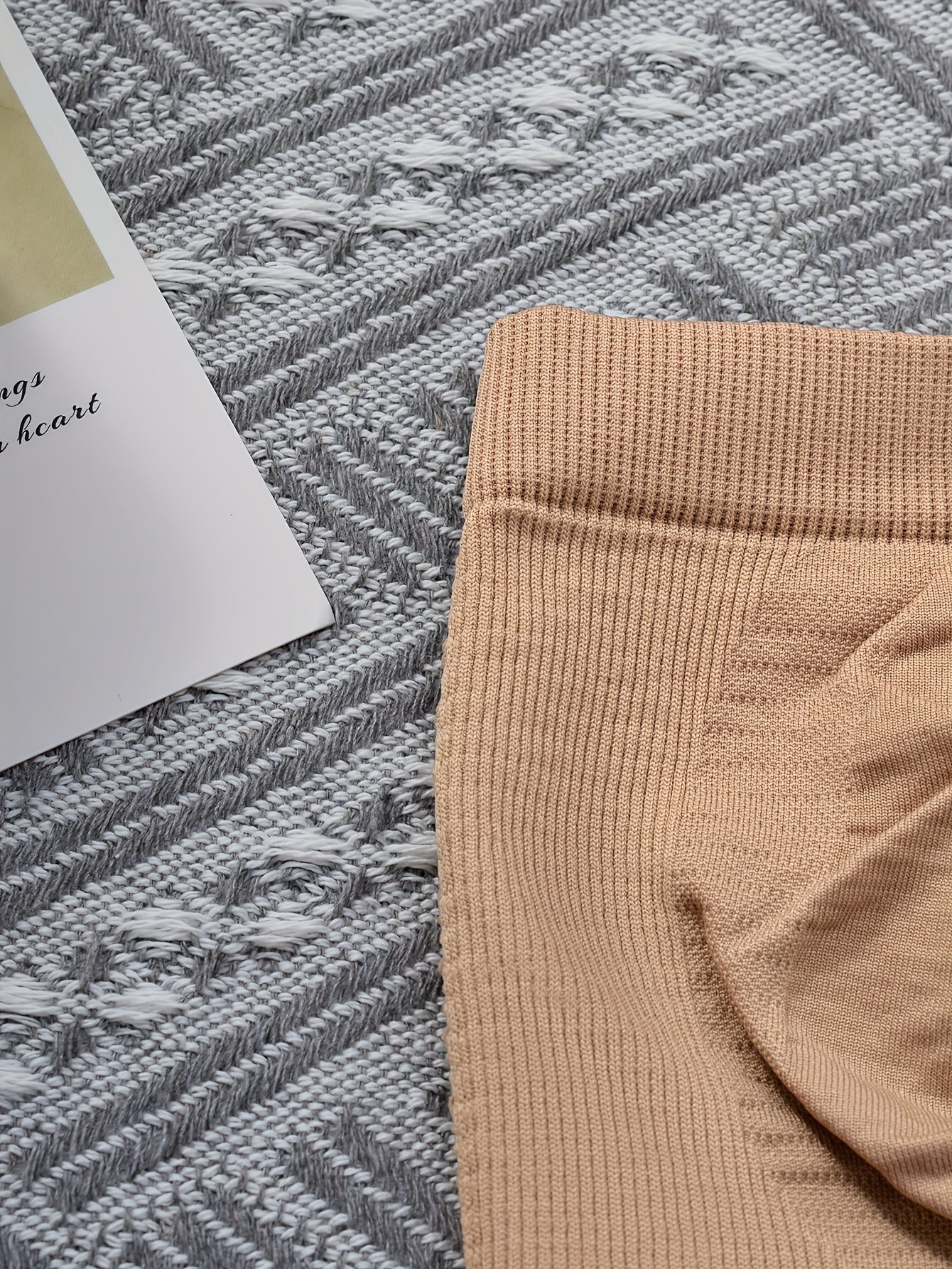 Plus Size Seamless Breathable No Underwire Bra With Front Closure