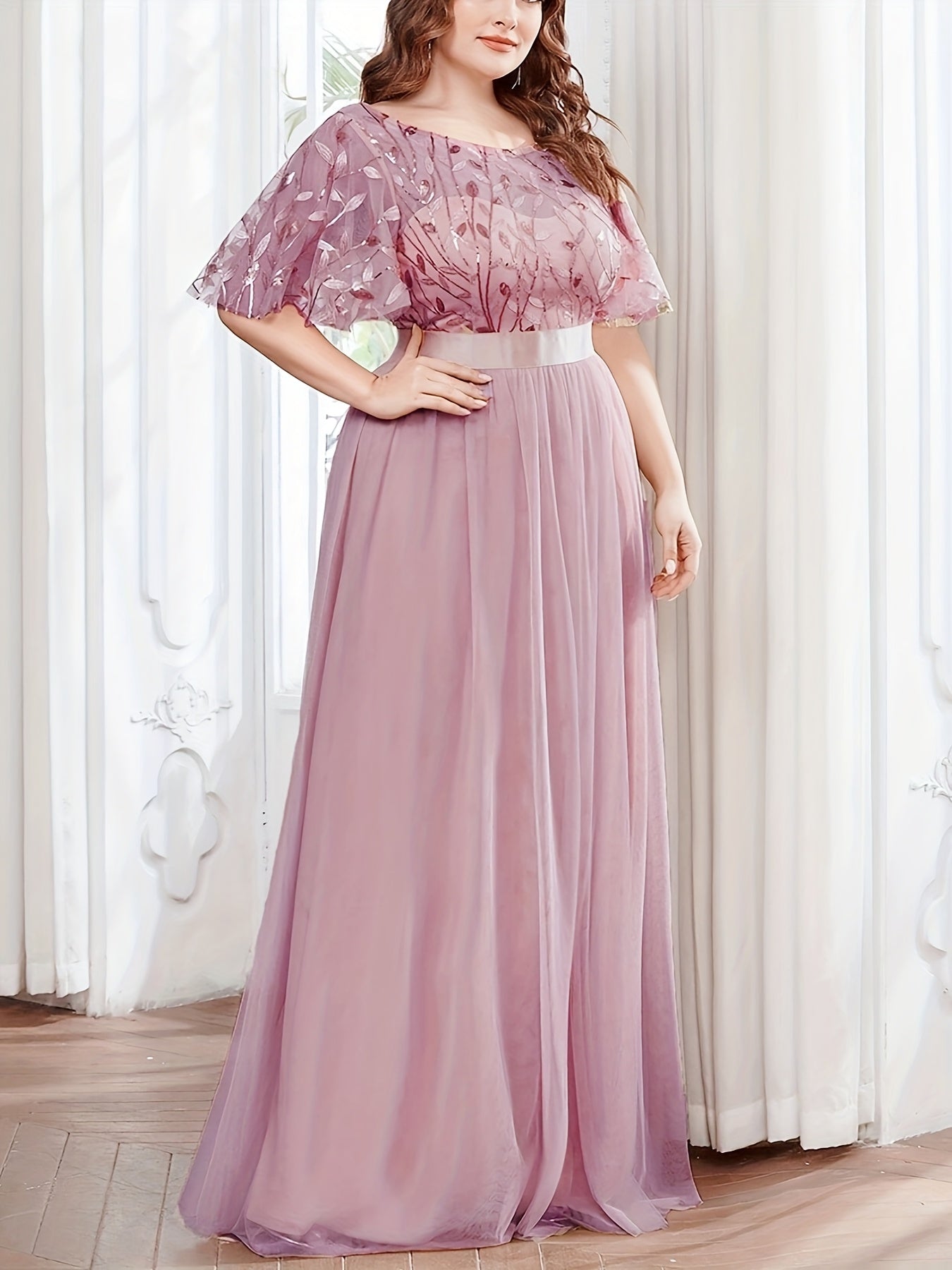 Women's Plus Size Evening Mesh Spliced Round Neck Dress