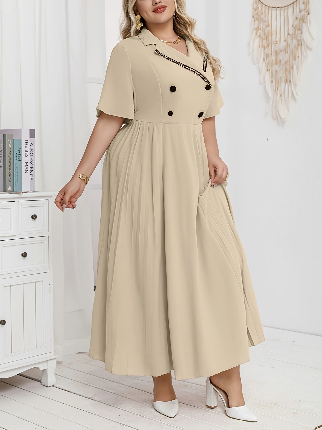 Women's Pleated Double-Breasted Dress With Minimalist Style