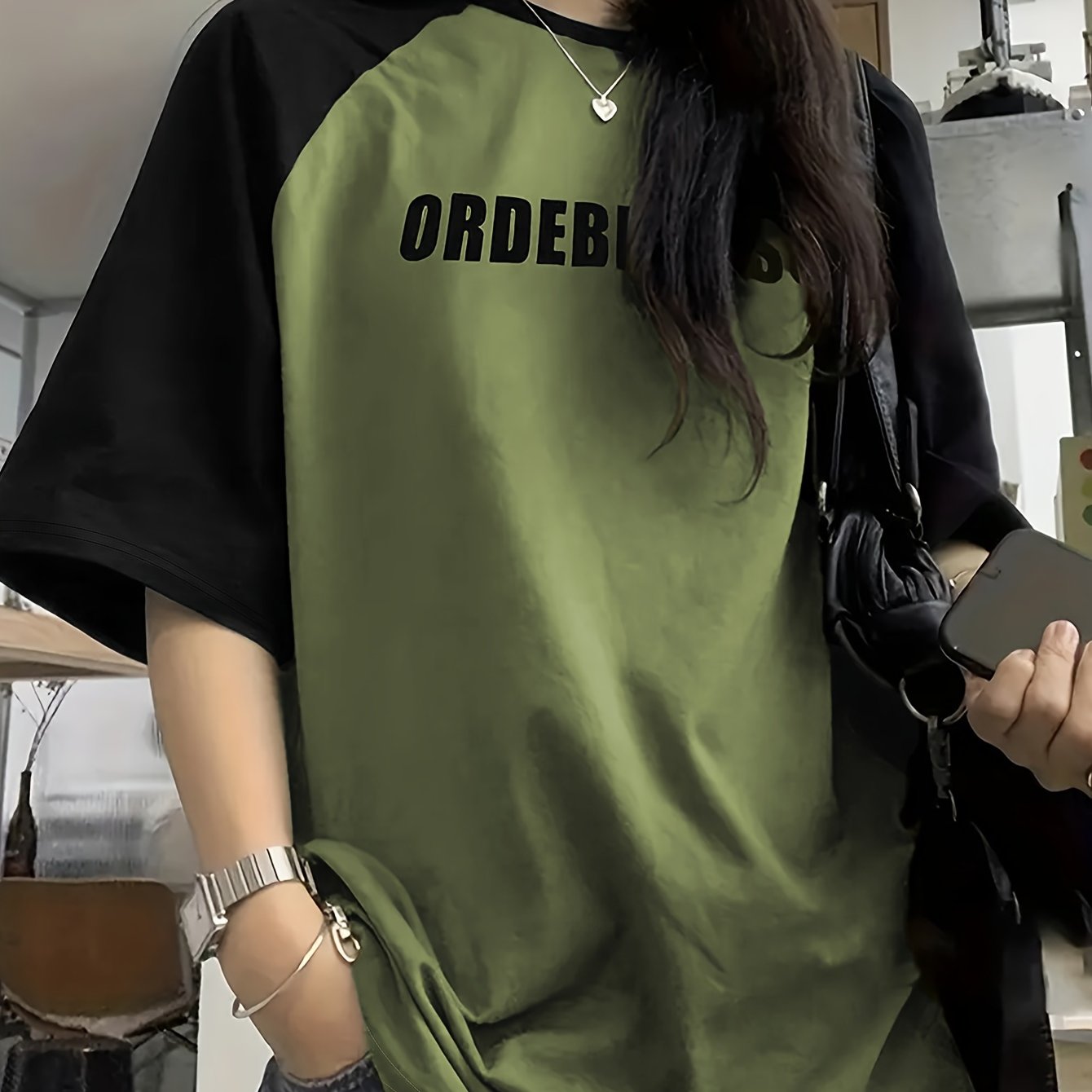 Women's Casual Raglan Sleeve Color Block T-Shirt with Letter Print for Spring Summer
