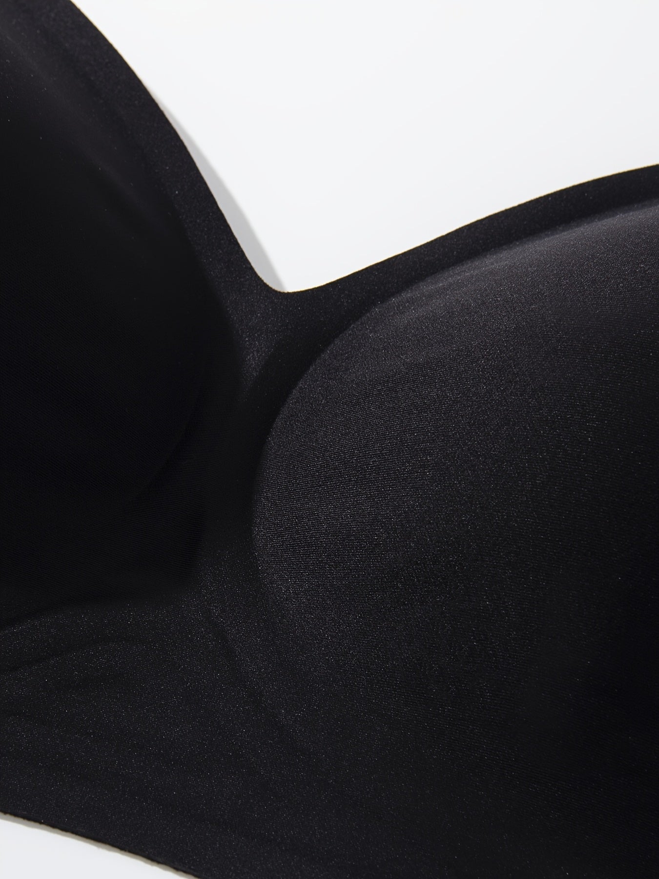 Seamless Plus-Size Wireless Bra for Women Breathable Comfortable All-Season Solid Color