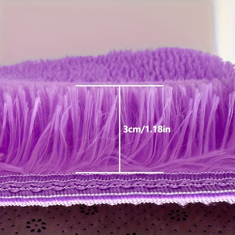 Yumshoq va hashamatli uzun plush ipak fleece to'rtburchak gilam, nordik uslubidagi dizayn va bog'lam ranglar gradatsiyasi bilan. Sirpanmaydigan pastki qismi xavfsizlikni ta'minlaydi, yumshoq va qulay shaggy gilam esa to'kilmaydi. Ushbu zamonaviy mashina