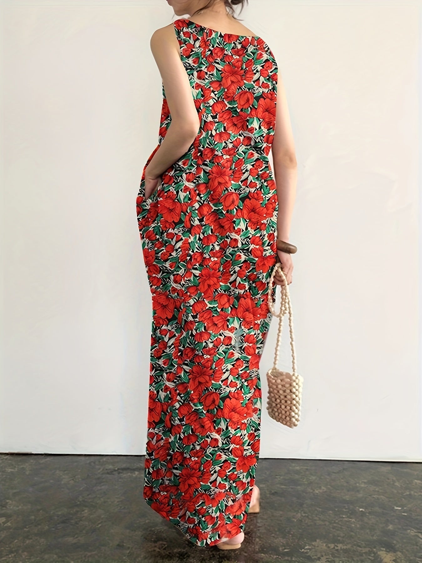 Maxi Tank Dress with Floral Print for Spring and Summer