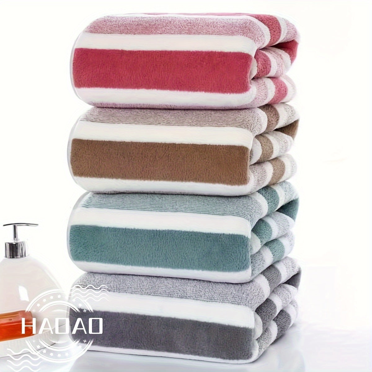 4-Piece Coral Fleece Towel Set Geometric Pattern Quick-Drying Absorbent Bathroom Essentials