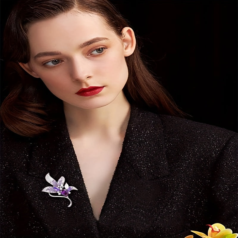 Women's Alloy Flower Brooch with Oriental Leaf Design Elegant Minimalist Jewelry