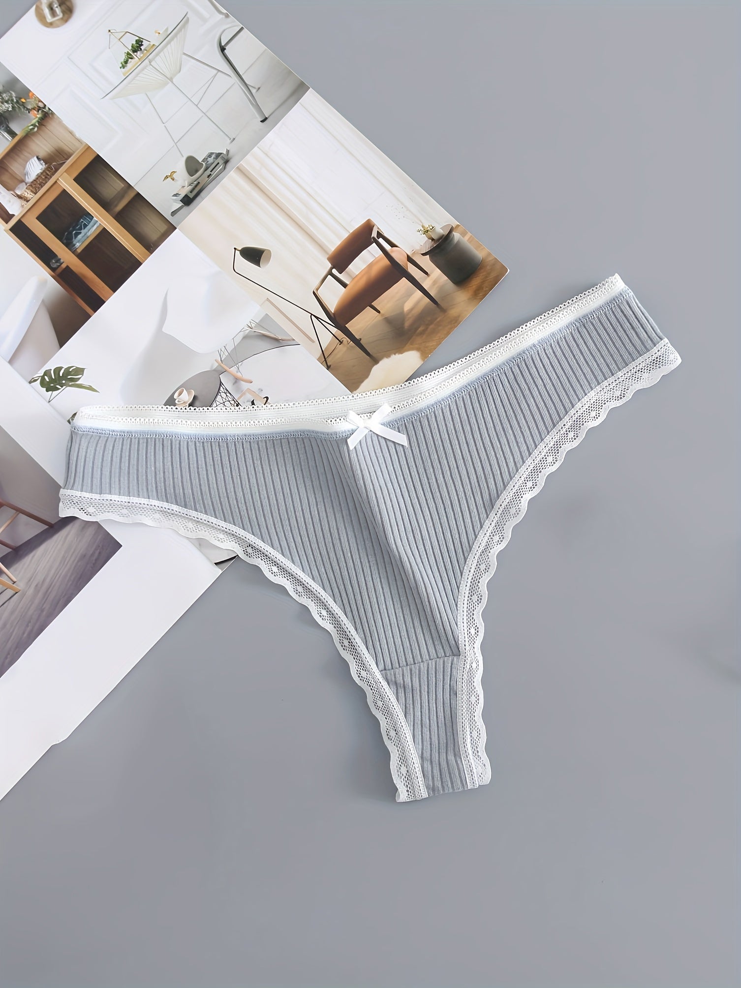 Set of 5 Low Waist Cotton Panties with Lace Trim and Ribbed Design for Women