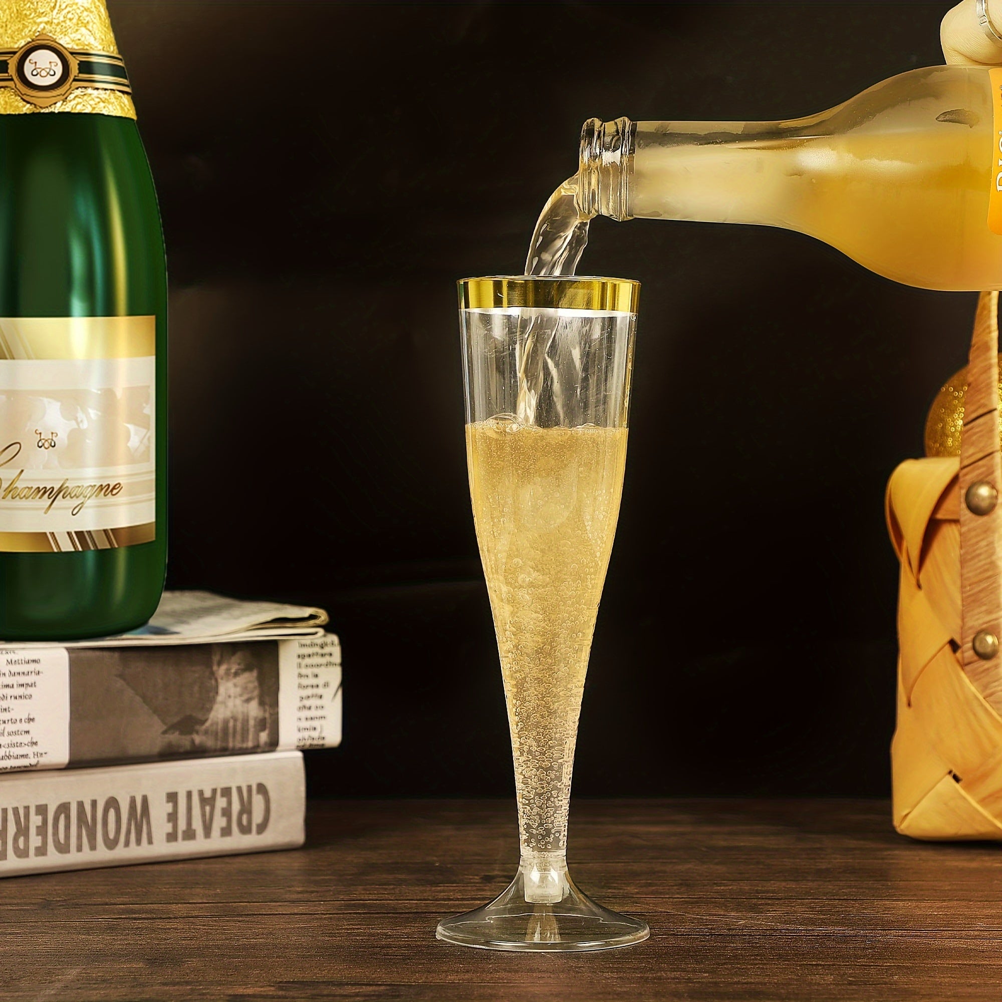 Set of 20 Gold Rimmed 4.5oz Disposable Plastic Champagne Flutes Reusable Recyclable