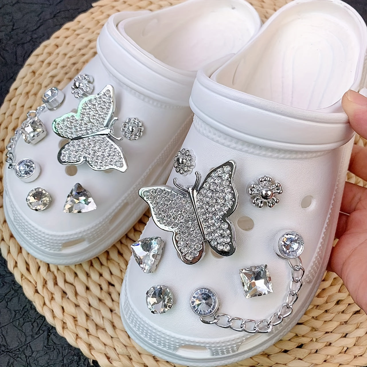 Women Shoe Accessories Set 14/16pcs Bone Butterfly Sunflower Chains for Hole Shoes