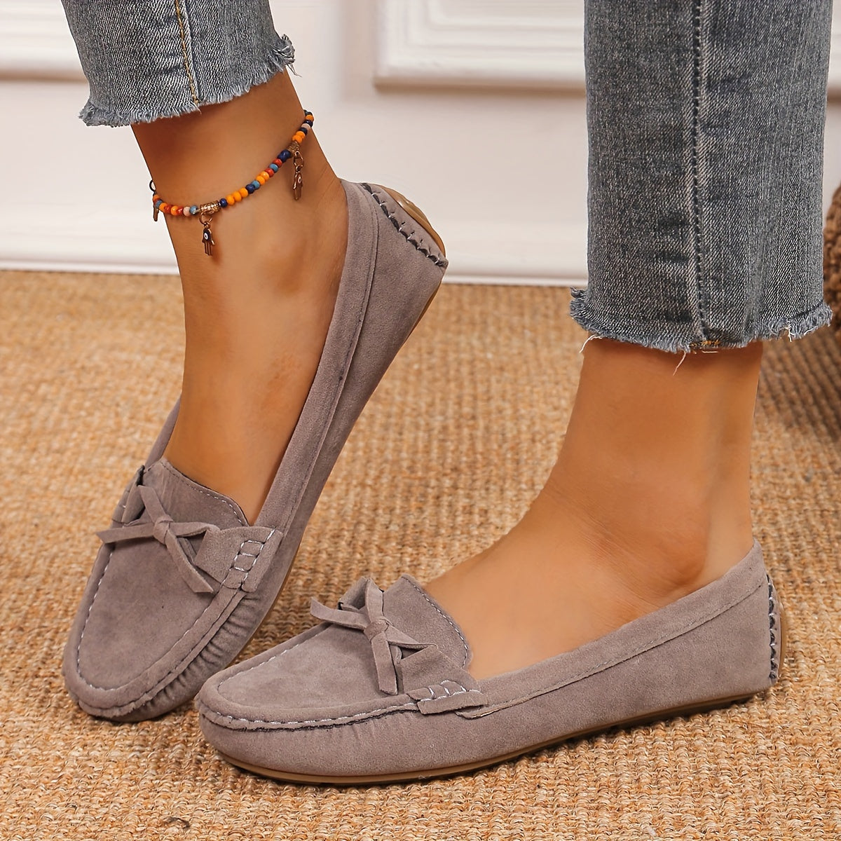 Ретро плоские лоферы с бантом, стиль с легким надеванием и мягкой подошвой для повседневной носки.