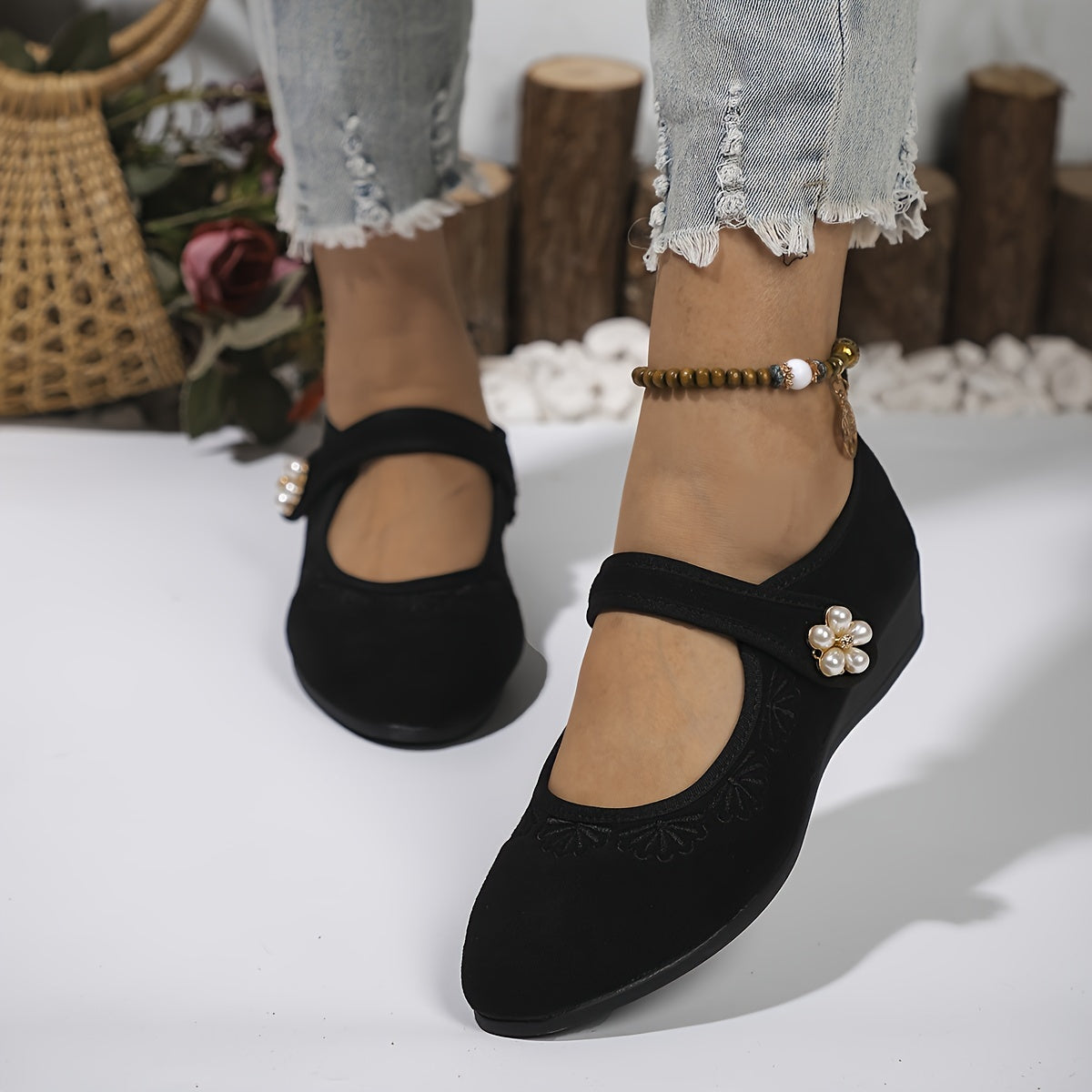 Ayollar uchun flanelli tikilgan Mary-Jane poyabzali, engil, kundalik, yengil burchakli taglik bilan