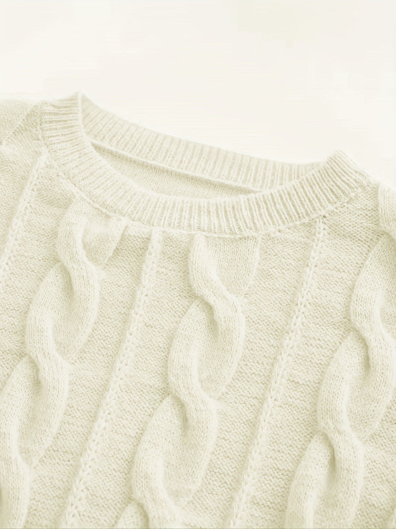 Plus Size Women's Cozy Knit Sweater Long Sleeve Round Neck Pullover