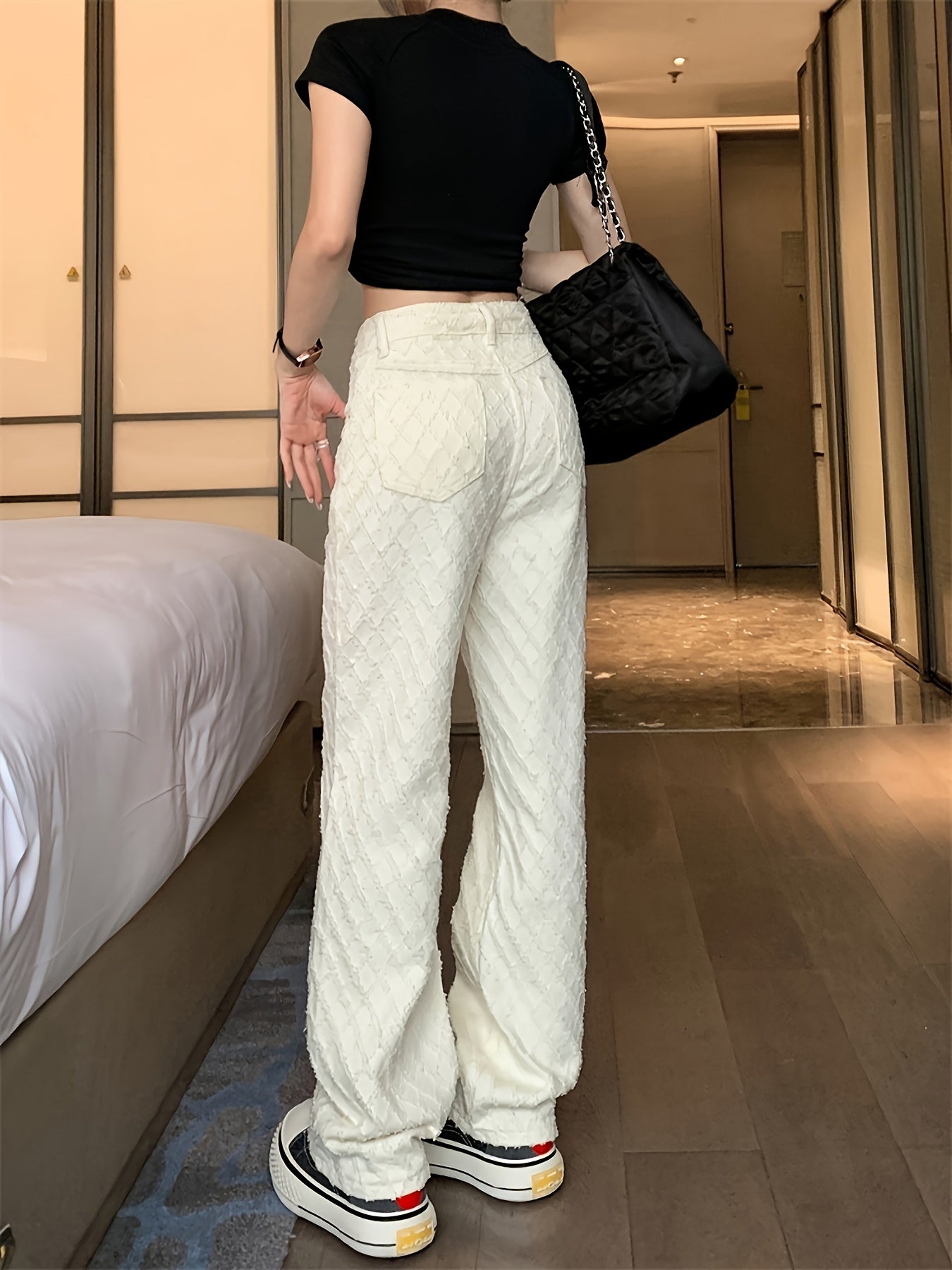 Women's Beige Textured Fabric Straight Leg Jeans with Slash Pockets