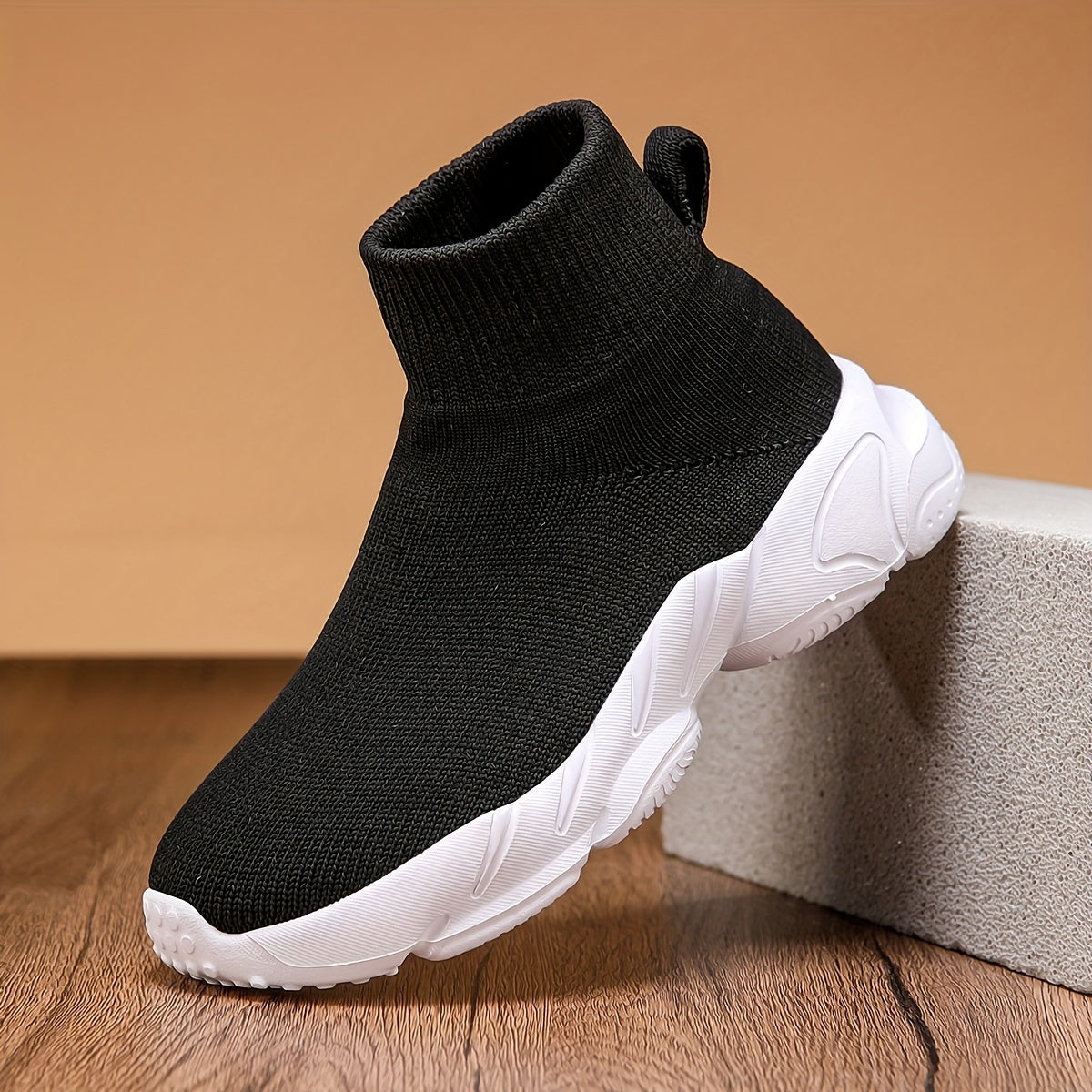 Kids Sports Shoes for Boys and Girls Casual Sneakers Lightweight Breathable All-Season