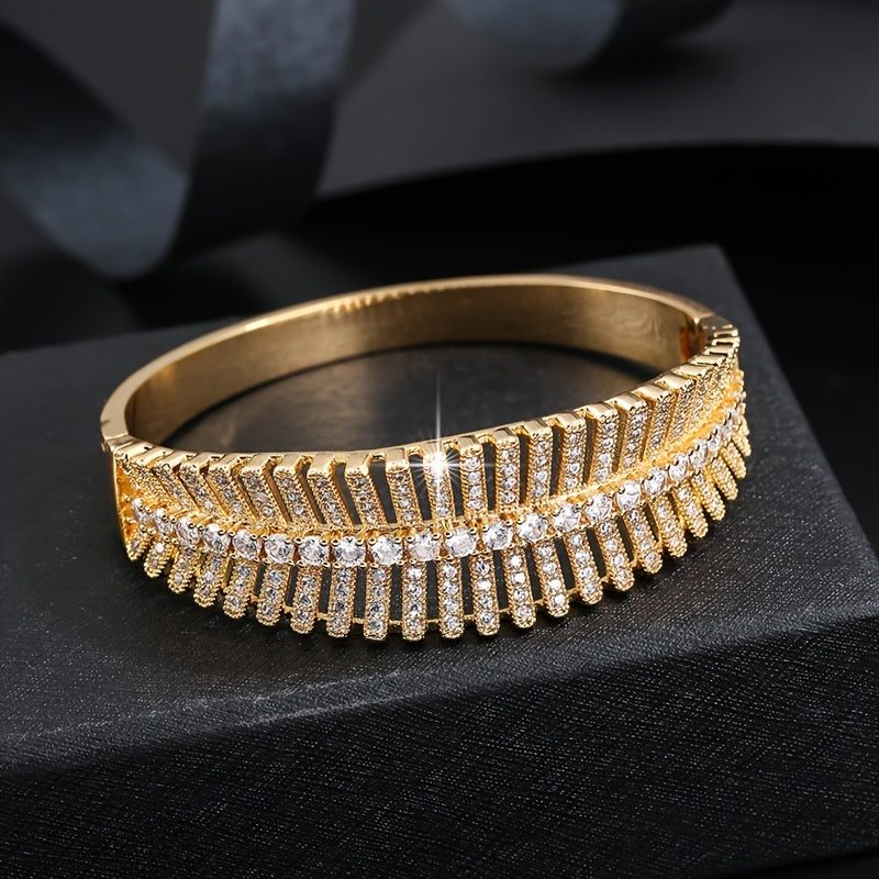 Stylish Zirconia-Encrusted Hollow Bracelet for Women