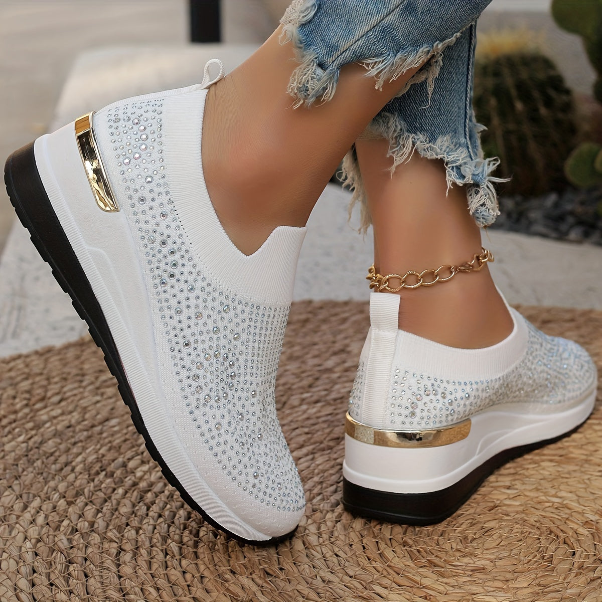 Women's Rhinestone Decor Platform Sneakers Casual Slip-On Outdoor Shoes