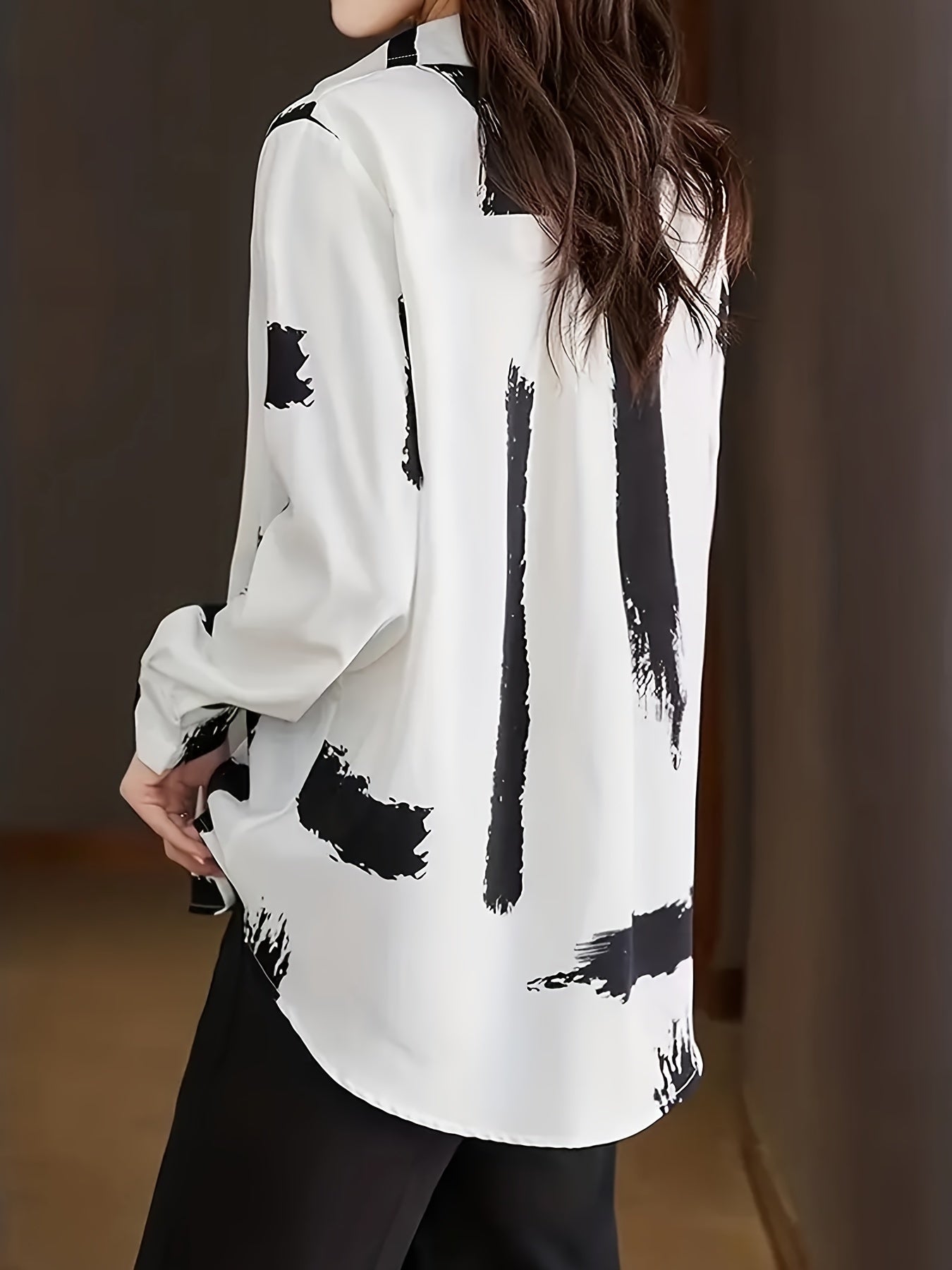 Women's Spring and Autumn Casual Shirt with Brush Print and Turnover Collar