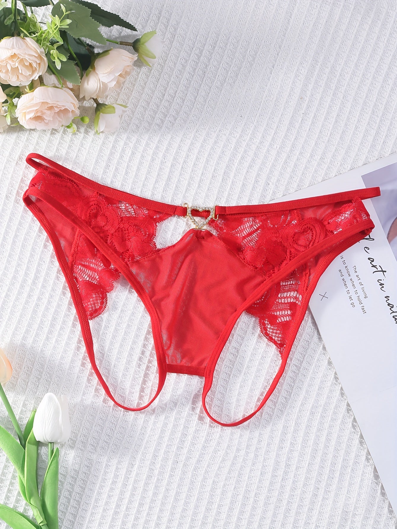 Women's Red Lace Panties with Heart-Shaped Clasp Knitted Fabric Underwear
