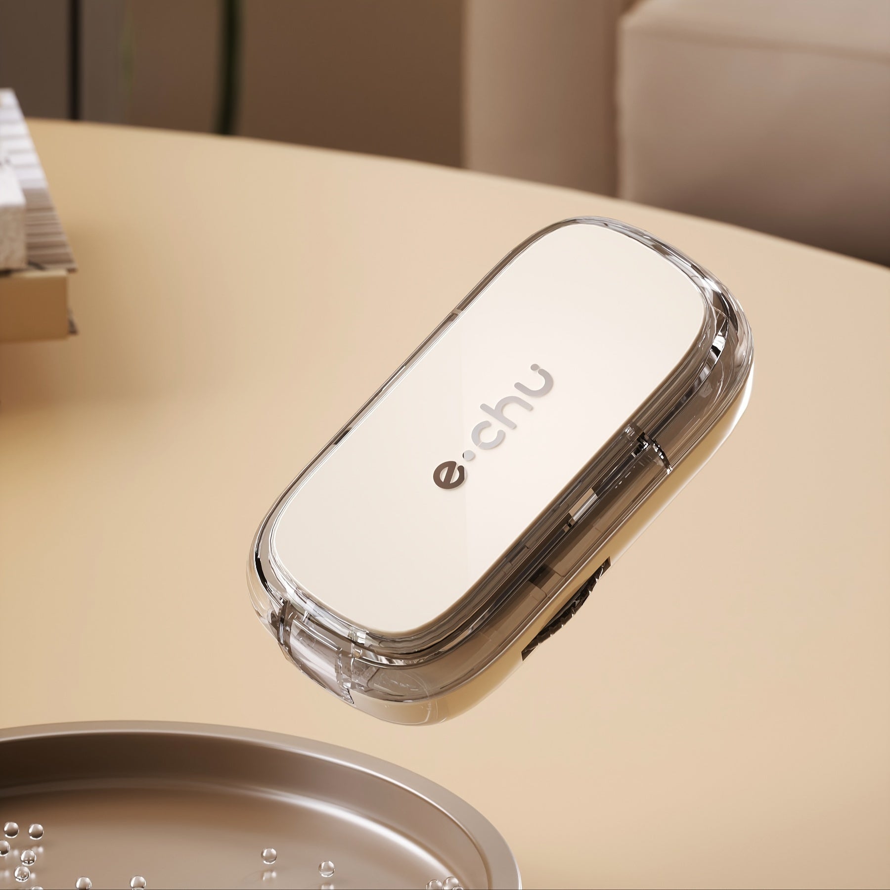 E-chu Dori Kesgichi: Tabletlarni aniq bo‘lish va tartibga solish uchun portativ dori tarqatuvchi.