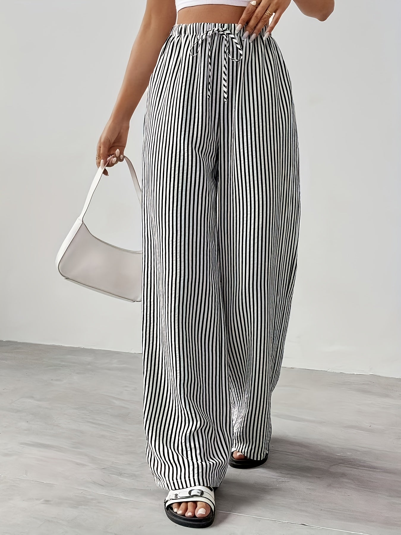 Women's Plus Size Black and White Striped Wide Leg Palazzo Pants