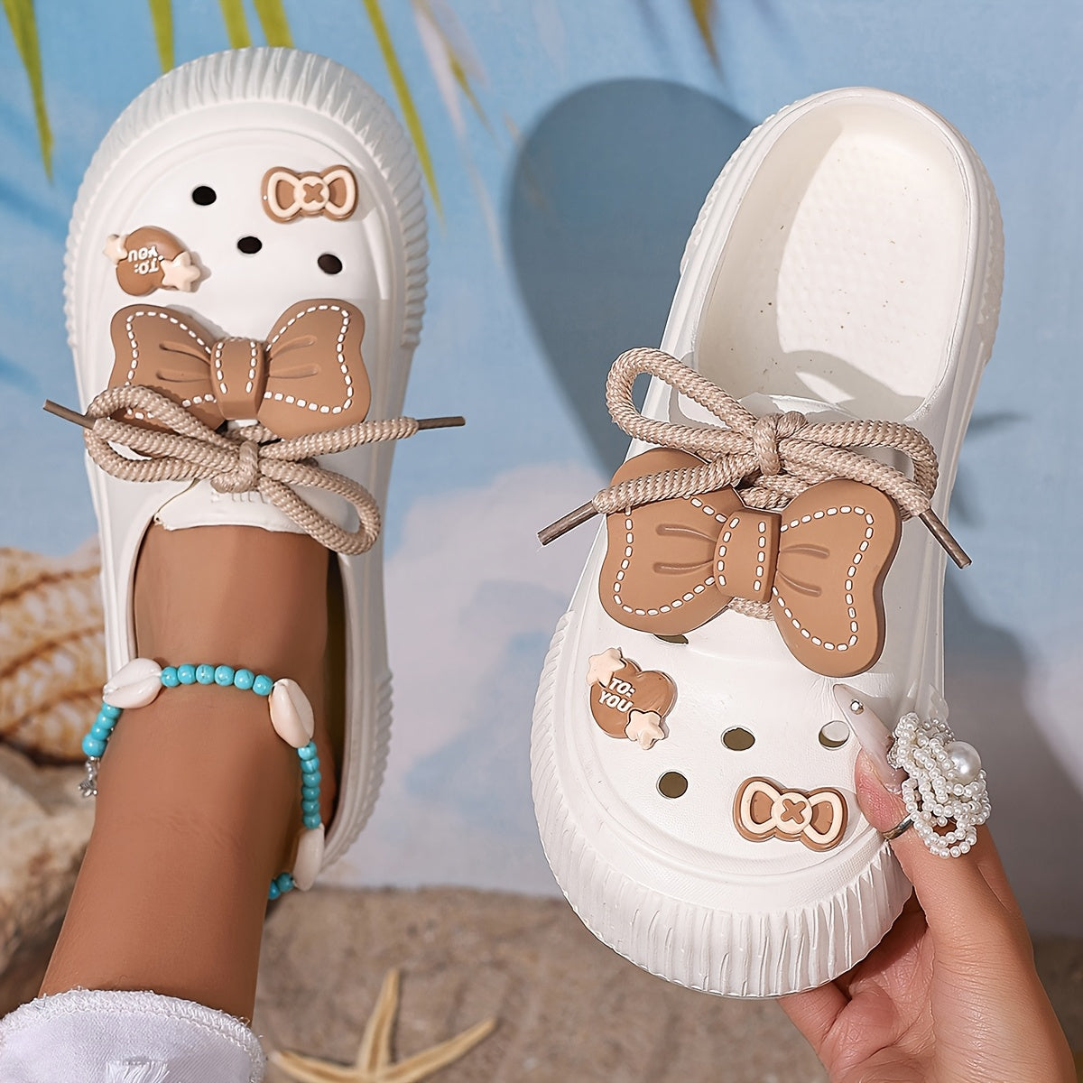 Women's Cartoon Wooden Clogs Lightweight EVA Sole Outdoor Garden Mules