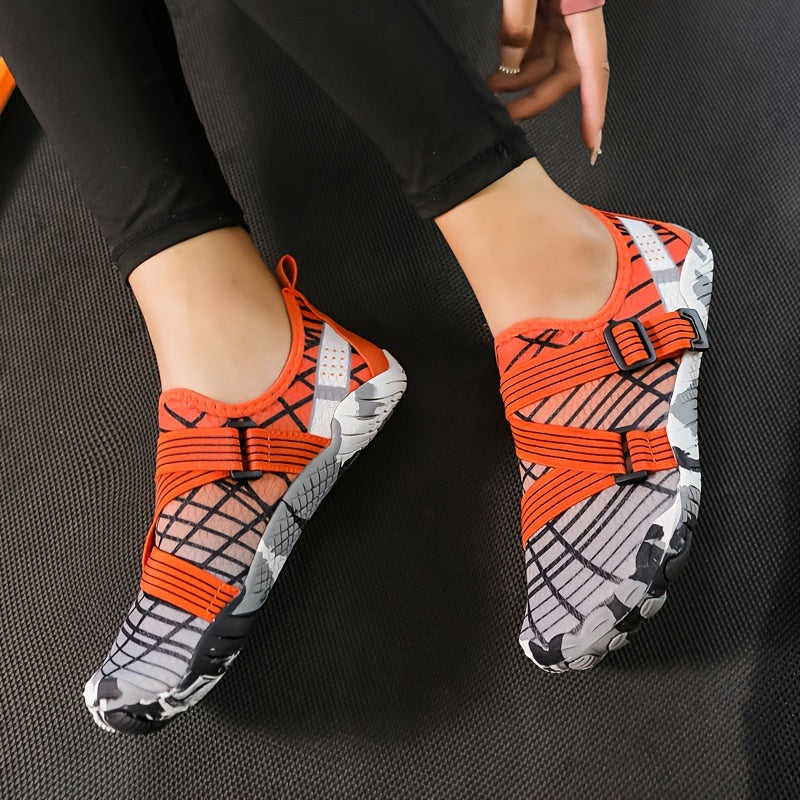 Breathable Knit Slip-On Sneakers for Men and Women Non-Slip Rubber Sole All-Season Fitness Shoes