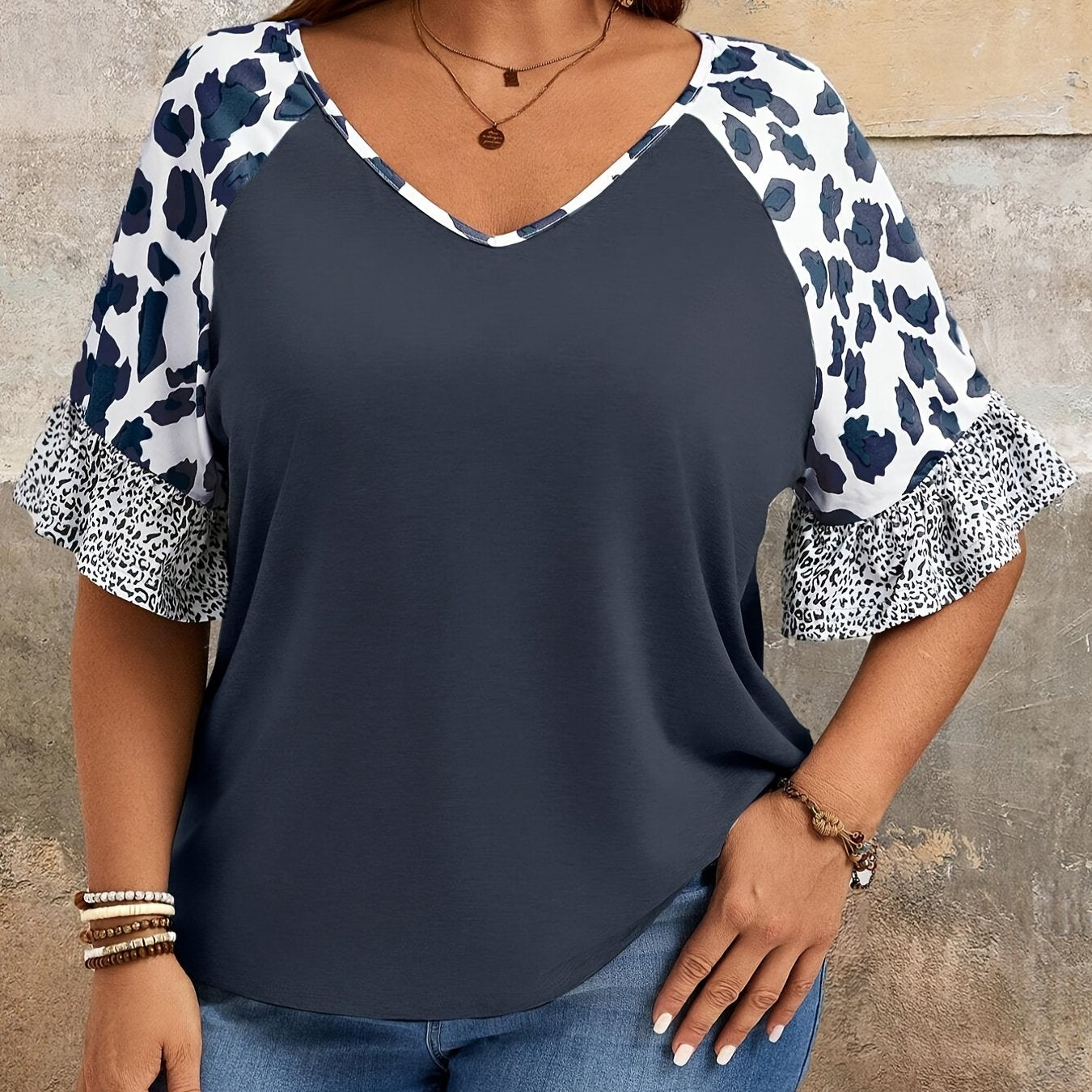 Women's Leopard Print Patchwork V-Neck T-Shirt Short Sleeve Casual Top