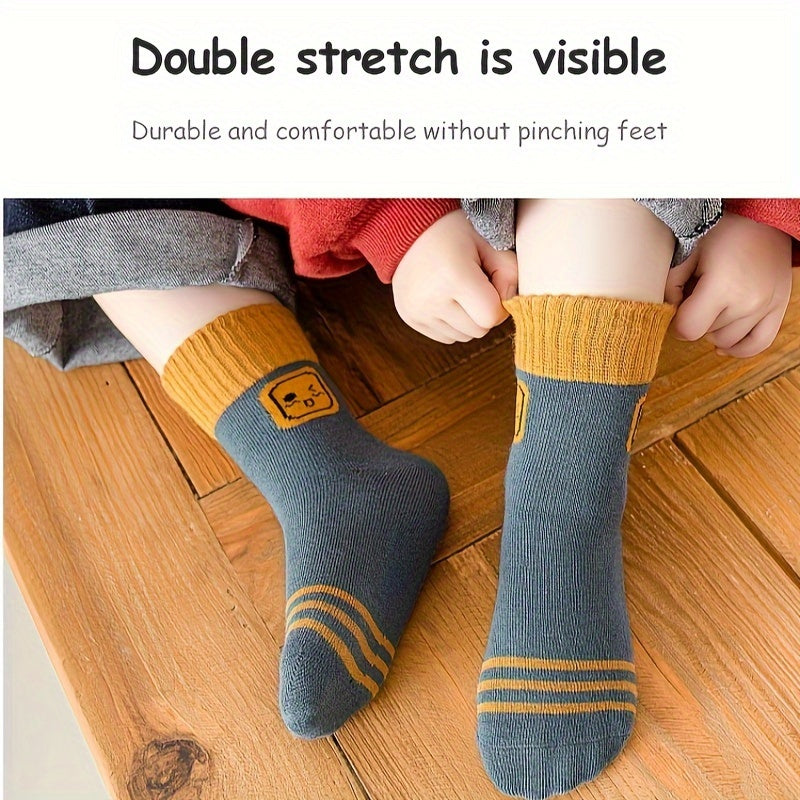 Kids Socks Set 5 Pairs Cartoon Pattern Knit Fabric Fall Winter Mid-Calf Unisex