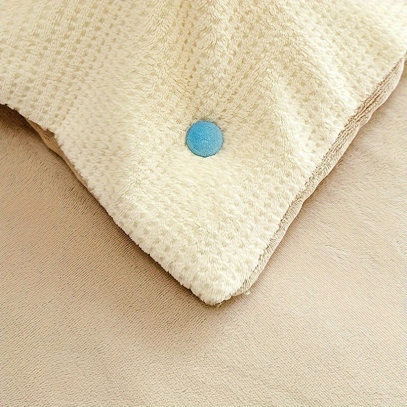 Pink Polypropylene No-Sew Clips for Line-Drying and Bedding Fastening