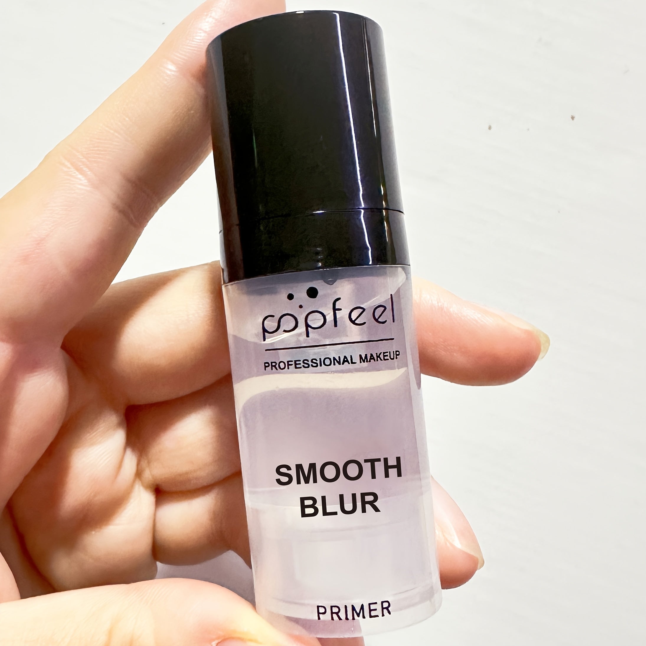 Женский матирующий праймер с увлажняющим и осветляющим белым базовым макияжем