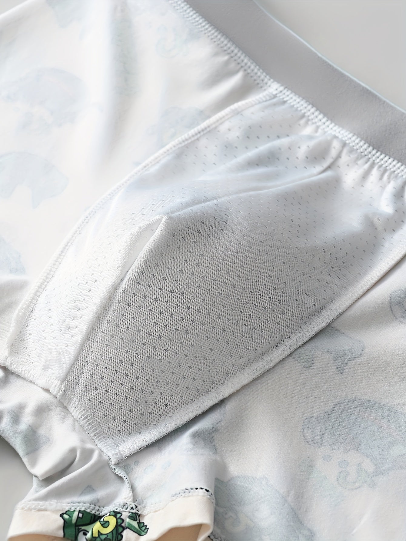 Men's Underwear Mid-Rise Flat-Crotch Shorts Breathable Polyester Elastic Waist Casual Sports Set of Three