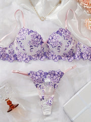Women's Seductive Lace Lingerie Set with Adjustable Straps and Floral Design