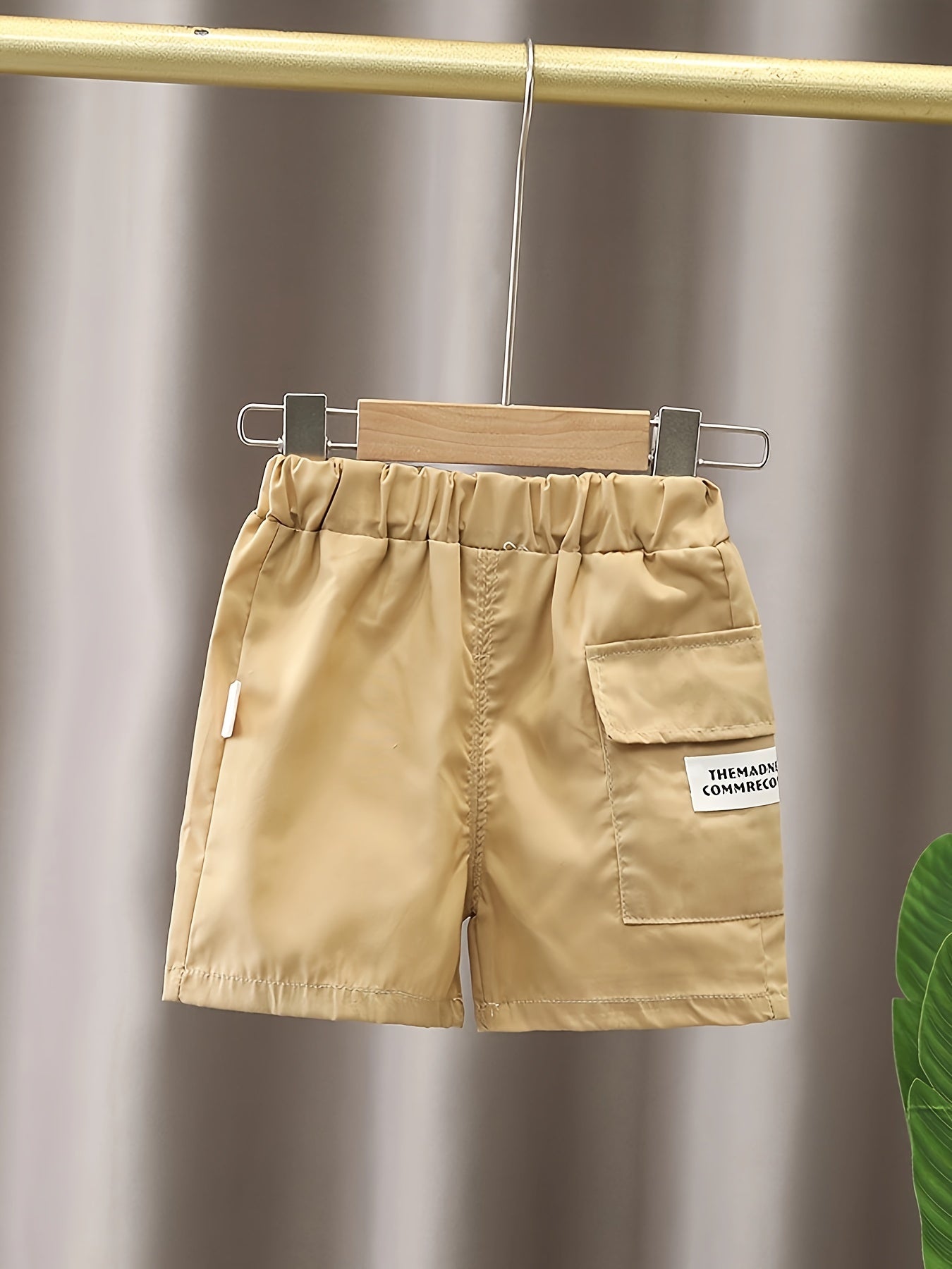 Милый летний комплект для младенцев-мальчиков с вышитым медвежонком, состоящий из футболки с коротким рукавом и шорт с карманами, идеально подходит для активного отдыха на улице.