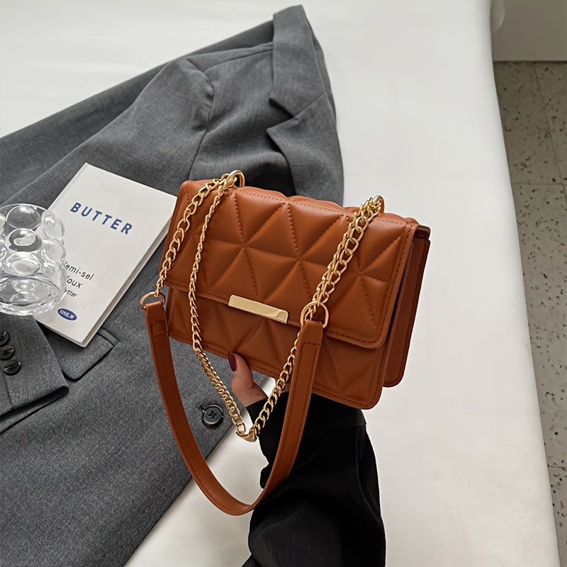 Стильная мини-сумка через плечо для женщин с цепочным ремешком, шикарный черный стеганый дизайн, легкий PU-материал, просторный интерьер, включает в себя монетницу, идеально подходит для повседневного использования.