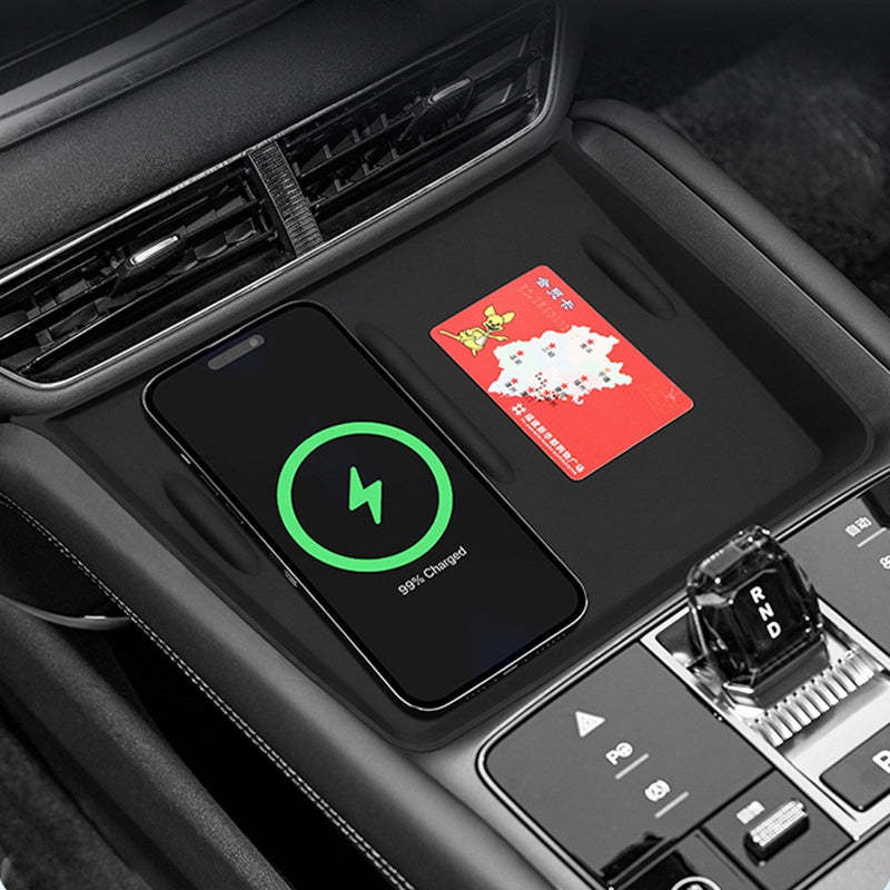 Silicone Center Console Pad Shock Absorbent Phone Holder With Charging Indicator