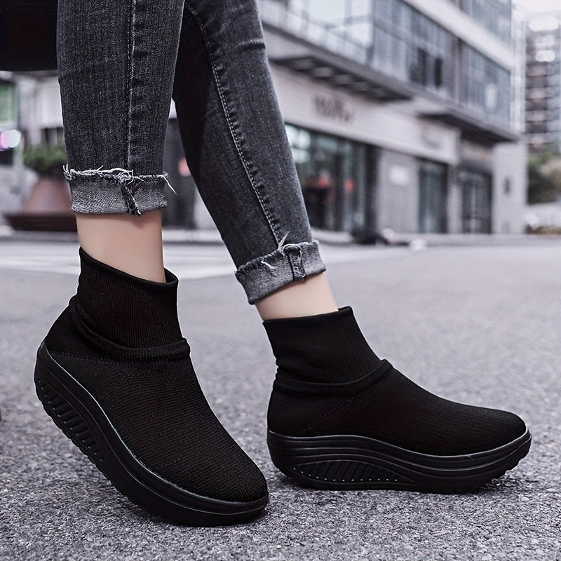 Women's Slip-On Walking Shoes Mesh Cushioned Arch Support All-Day Comfort