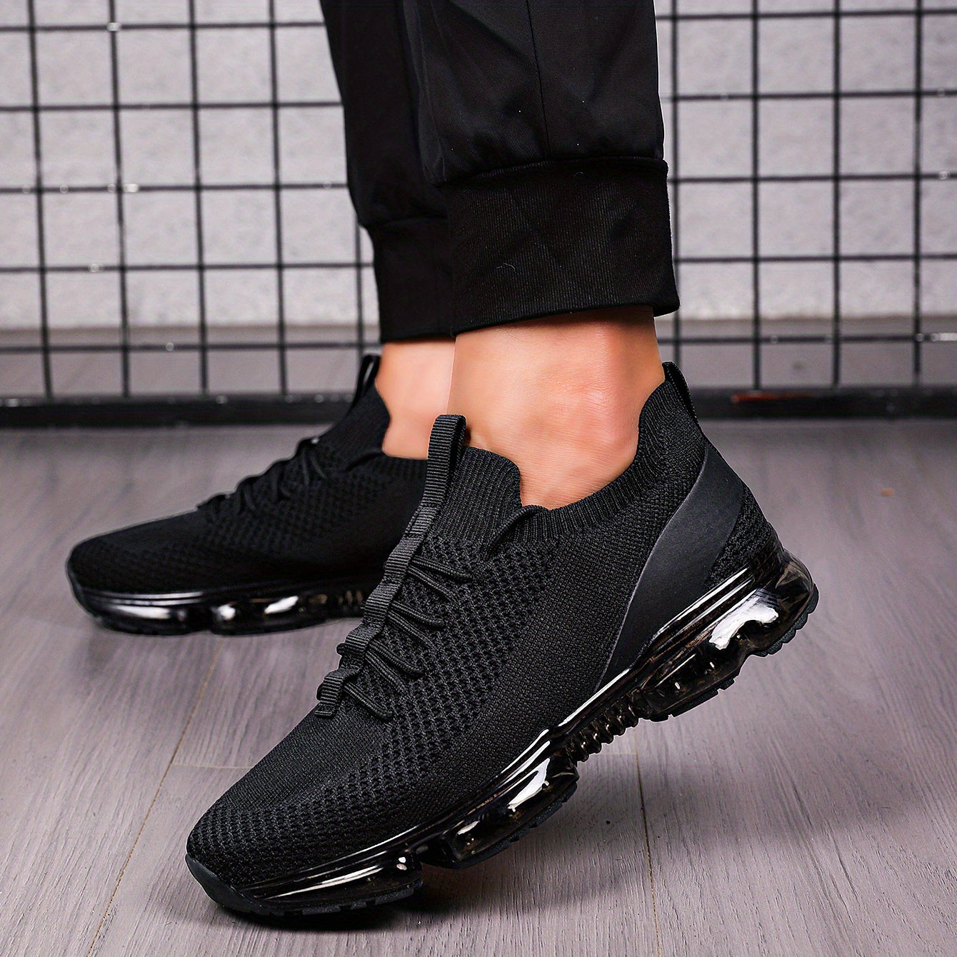 Havo o'tkazuvchi ayollar uchun yugurish poyafzallari, zarba o'chiruvchi tasodifiy krossovkalar