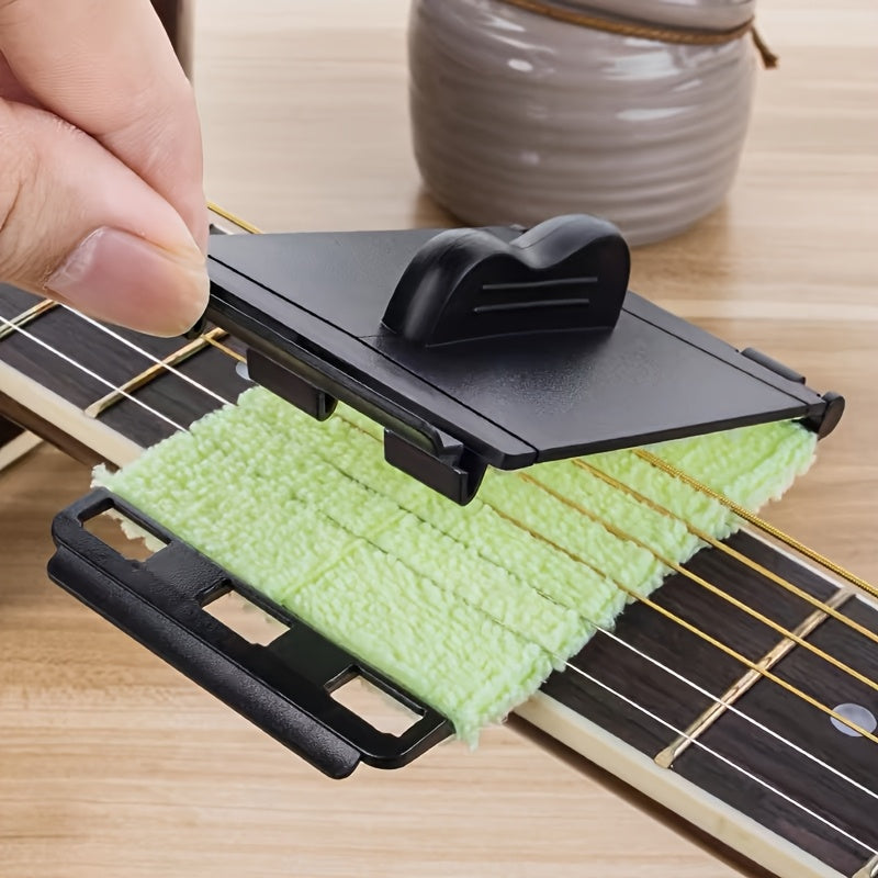 Guitar and Bass String Cleaning Tool Fingerboard Brush Anti-Rust Maintenance Accessory Black Plastic