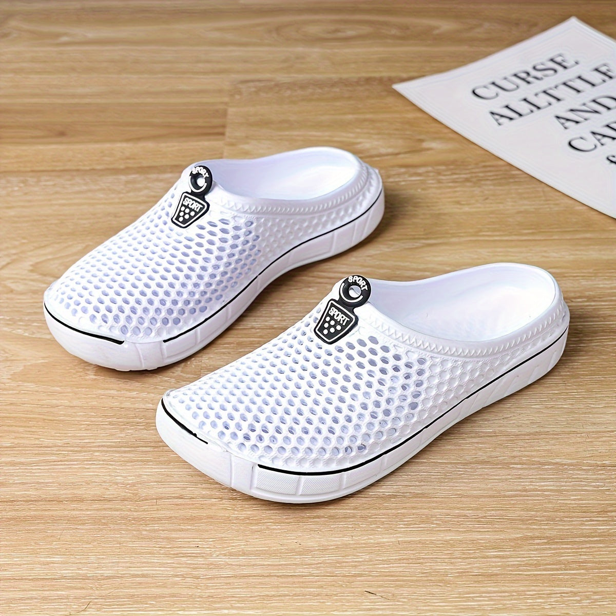 Women's Hollow Design Beach Shoes Ultra-Light Quick-Drying Garden Footwear