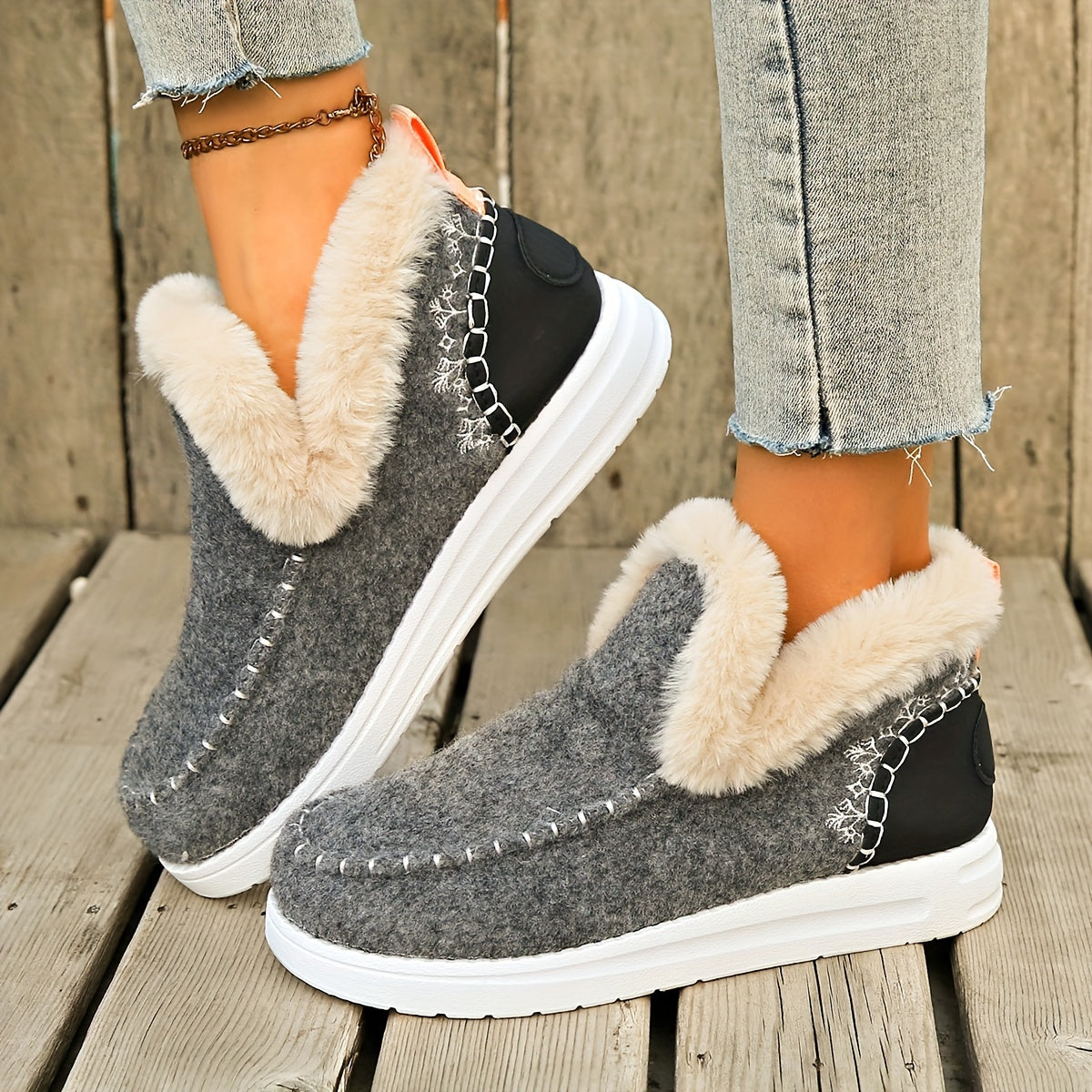 Women's Plush-Lined Ankle Boots Warm Faux Furry Casual Slip-On Shoes