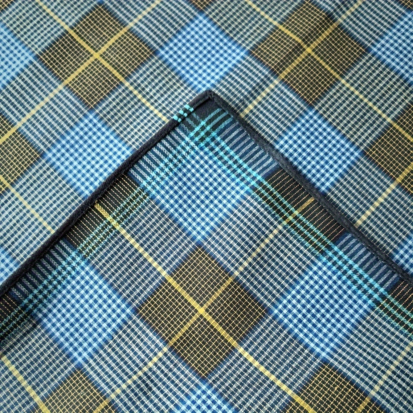 Set of 3 Woven Cotton Handkerchiefs with Yarn-Dyed Stripes Lightweight and Washable 39.62cm Square