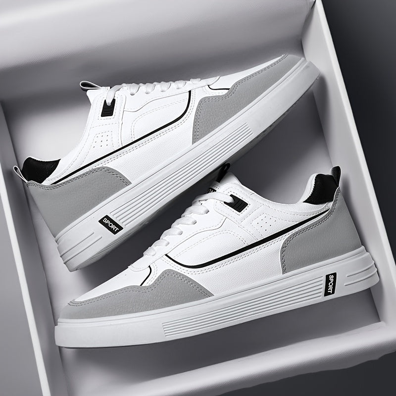 Erkaklar Moda Skateboard Krossovkalari - Qattiq rangli sun'iy yuqori qismi, mato astari va barcha mavsumlar uchun tashqi kiyimga mo'ljallangan mustahkam PVC taglikka ega pastki bog'ichli tasodifiy sport poyabzallari.