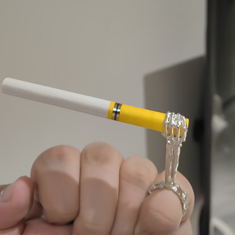 Unisex Metal Hand Bone Smoking Ring Skull Pattern Cigarette Holder