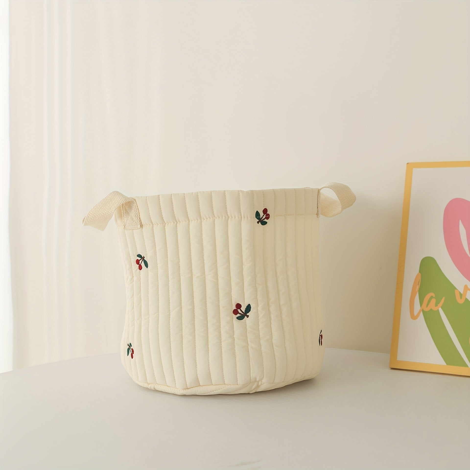 Cesta de almacenamiento bordada en algodón para la habitación del bebé