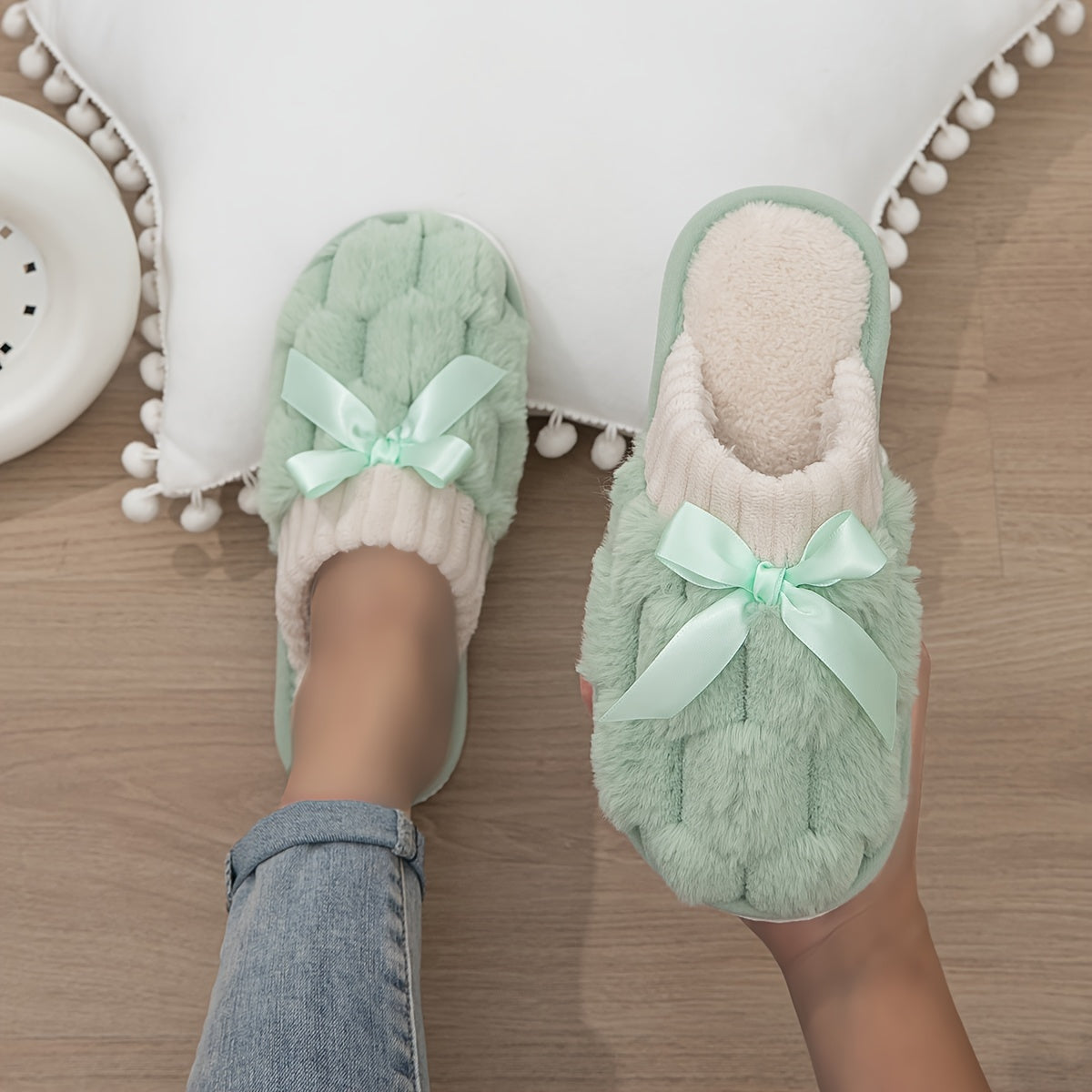 Women's Fuzzy Plush Indoor Slippers Warm Non-slip Cozy House Shoes