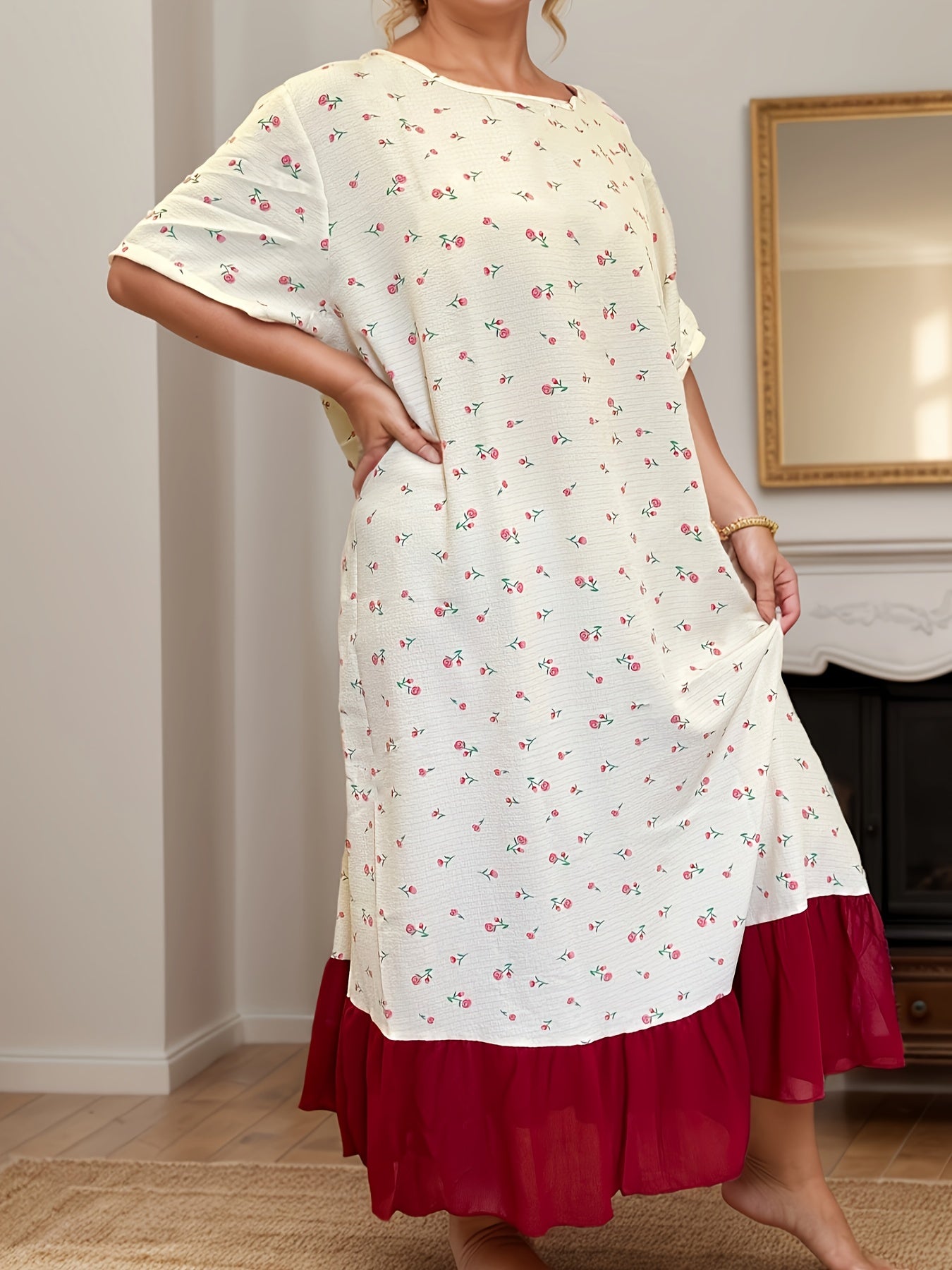 Plus Size Floral Ruffle Hem Night Dress Polyester Sleepwear with Short Sleeves